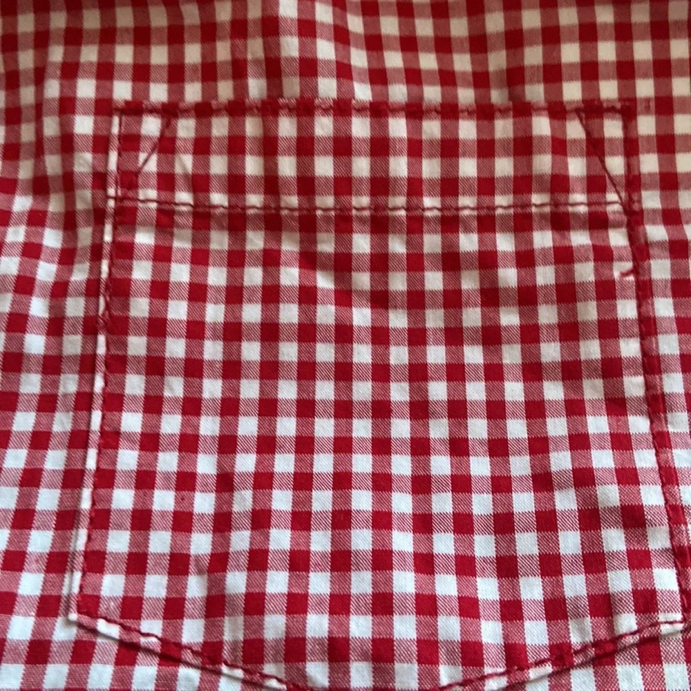 Boys button up long sleeve shirt!